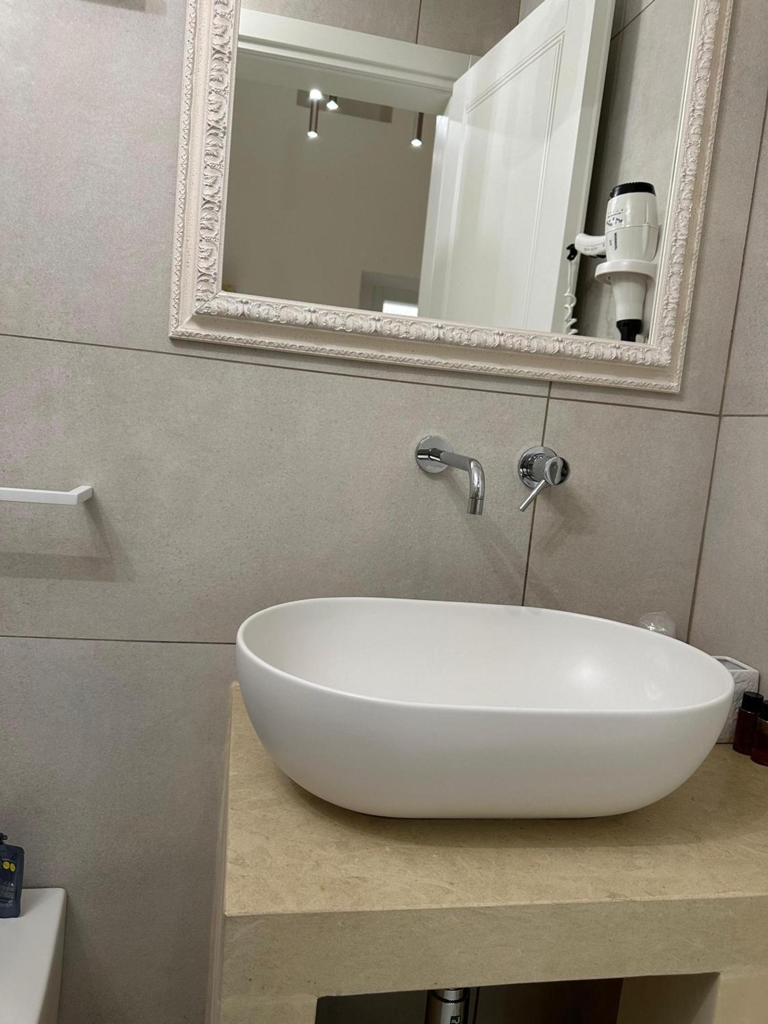 Palazzo Alma Luxury Rooms Casarano Bagian luar foto