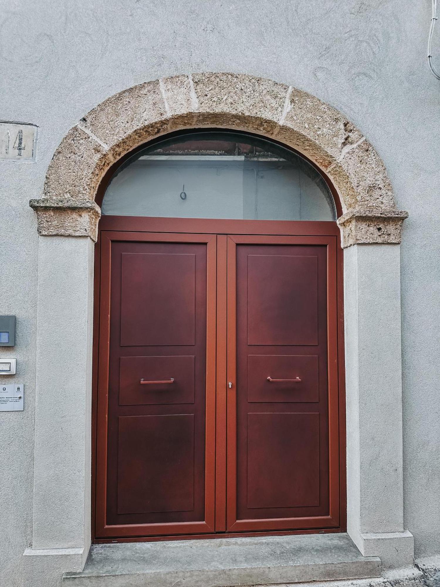 Palazzo Alma Luxury Rooms Casarano Bagian luar foto